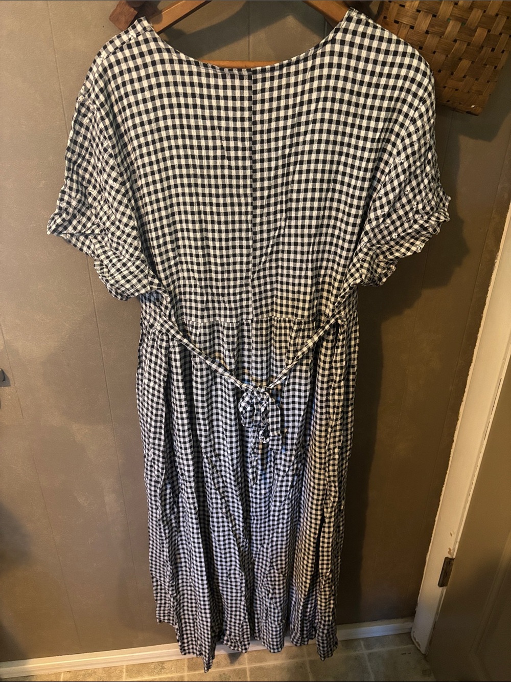 Sara Black & White Gingham Maxi Dress - Picture 2 of 4
